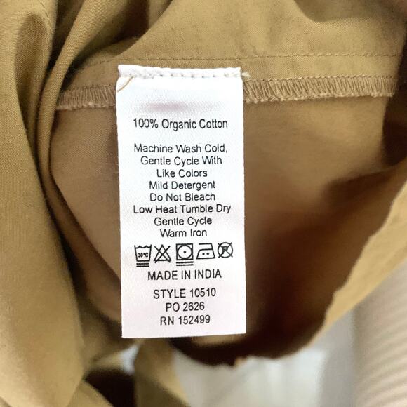 Amour Vert Square Neck Button Front Dress in Elm 100% Cotton - Picture 12 of 13